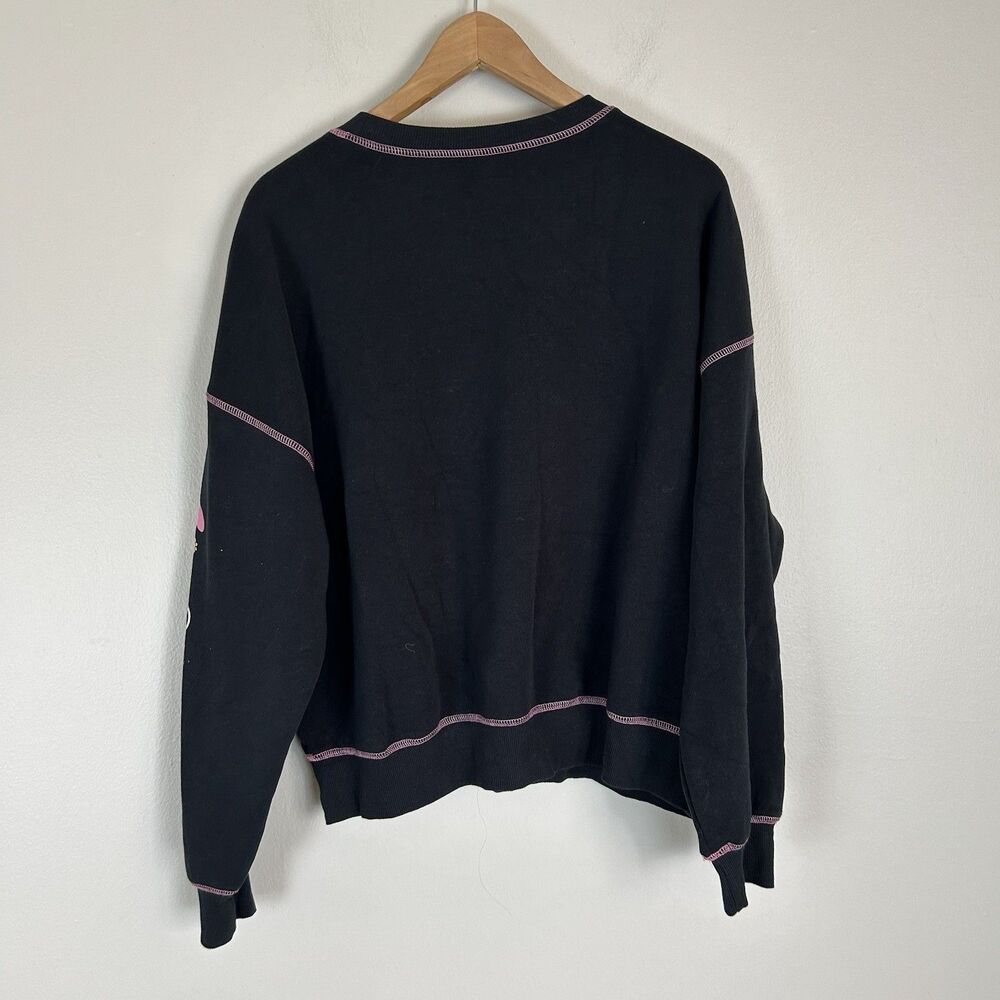 Women's Sanrio Hello Kitty & Friends Halloween Sweatshirt Size Large trick treat - Picture 4 of 4